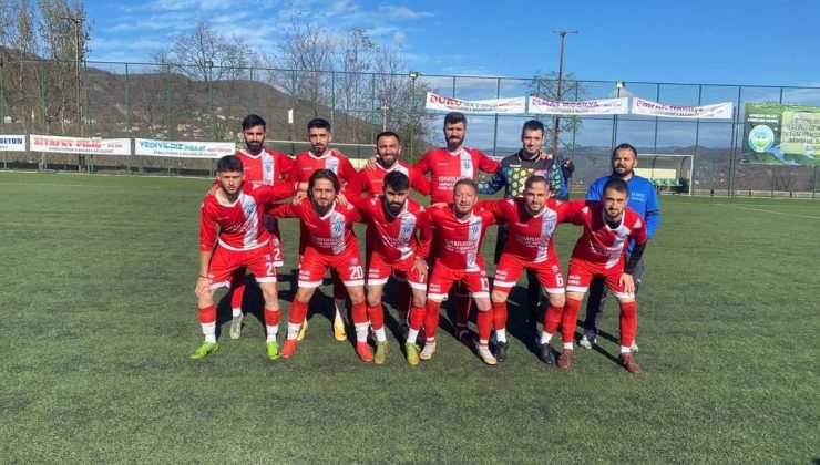Aybastıspor, Gülyalı Bozkurtspor’u 2 golle geçti 2-0